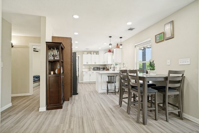 2666 Burton Avenue, Fort Worth, TX 76105