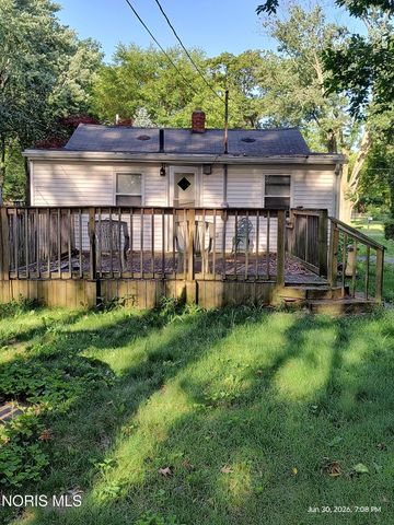 3315 Millicent Avenue, Toledo, OH 43615