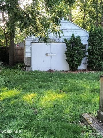 3315 Millicent Avenue, Toledo, OH 43615