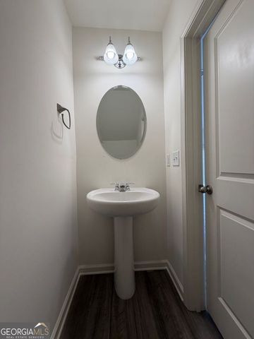 3520 Condor Court SW, Atlanta, GA 30331