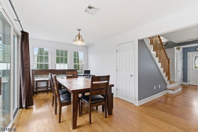 27 Schwarz Blvd, Jefferson Twp., NJ 07849