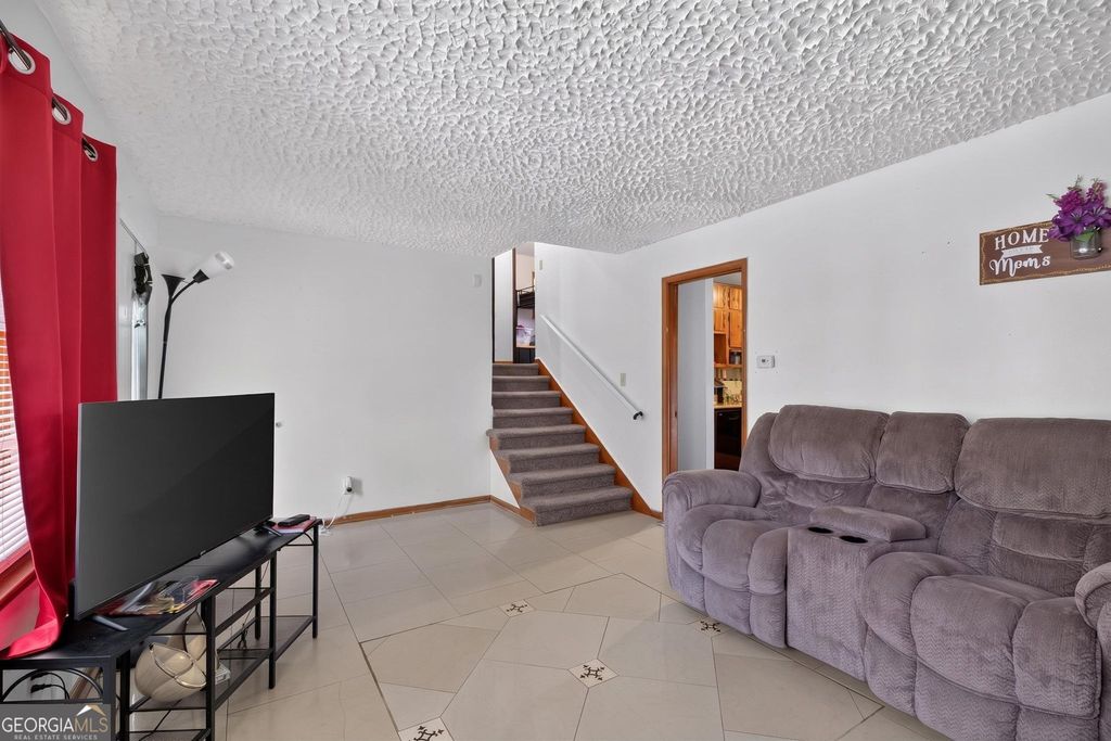 5918 Pinecreek Road, Forest Park, GA 30297 — photo 5