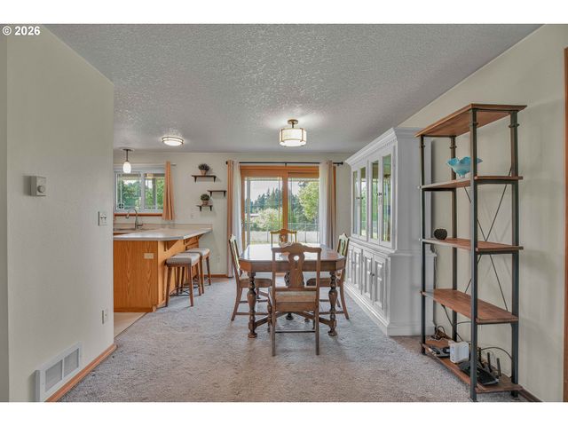 23044 S REDLAND Rd, Estacada, OR 97023