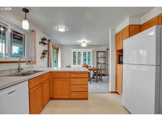 23044 S REDLAND Rd, Estacada, OR 97023