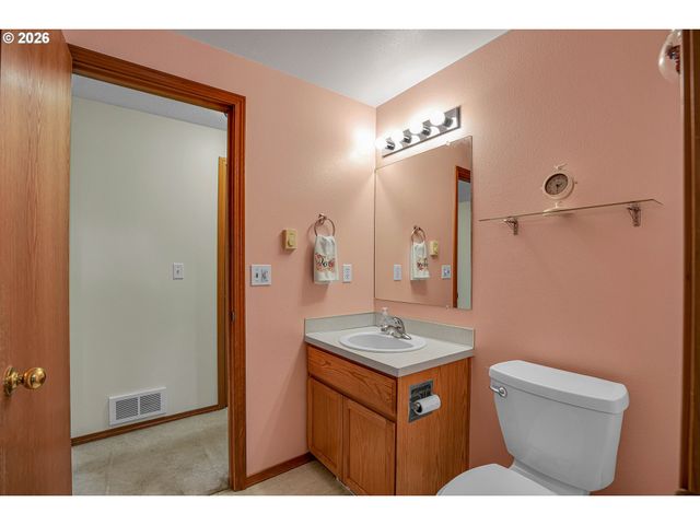 23044 S REDLAND Rd, Estacada, OR 97023