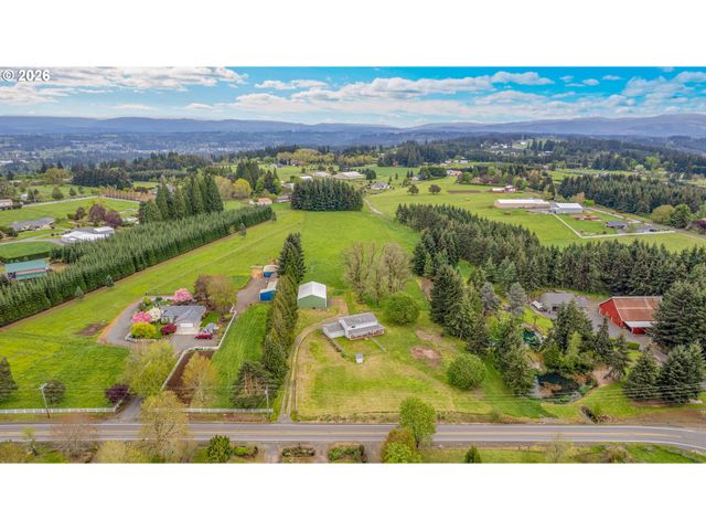 23044 S REDLAND Rd, Estacada, OR 97023