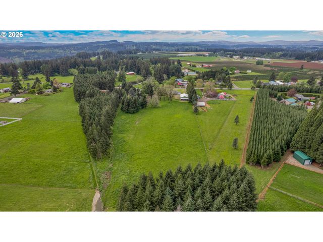 23044 S REDLAND Rd, Estacada, OR 97023
