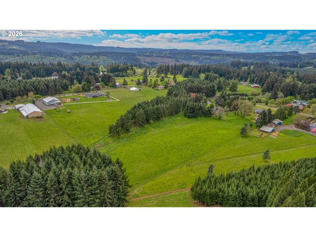 23044 S REDLAND Rd, Estacada, OR 97023