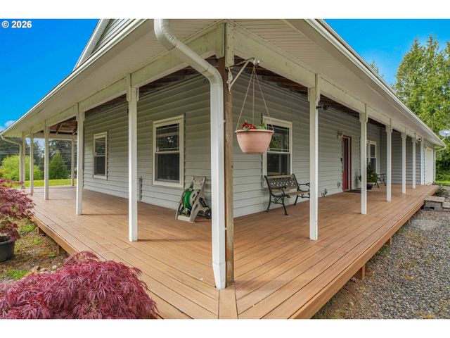 23044 S REDLAND Rd, Estacada, OR 97023