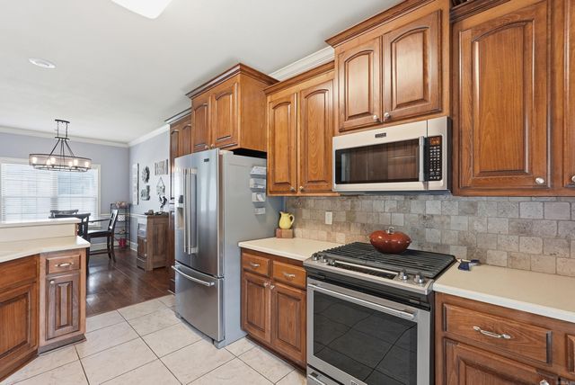 31 Bowling Ln, Conway, AR 72032