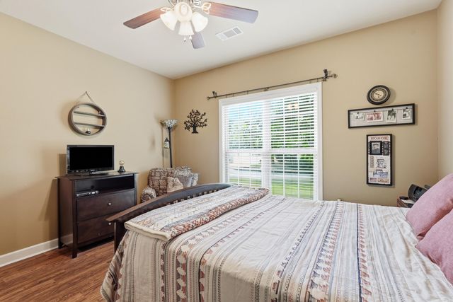 31 Bowling Ln, Conway, AR 72032