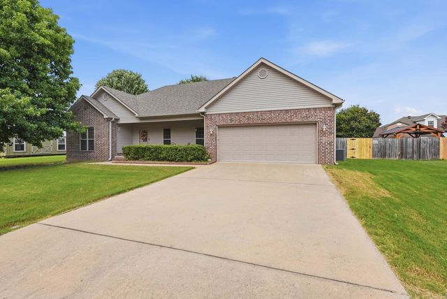 31 Bowling Ln, Conway, AR 72032