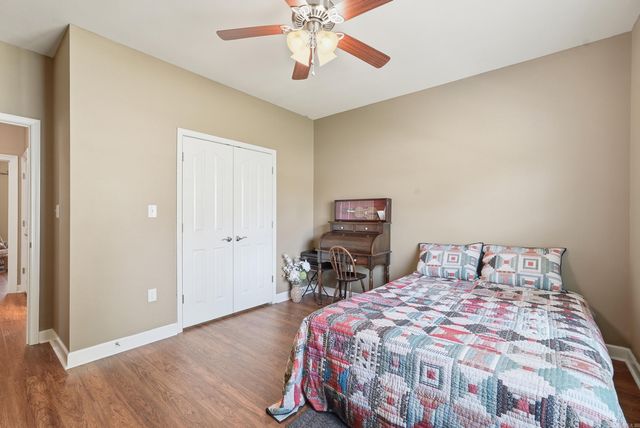 31 Bowling Ln, Conway, AR 72032