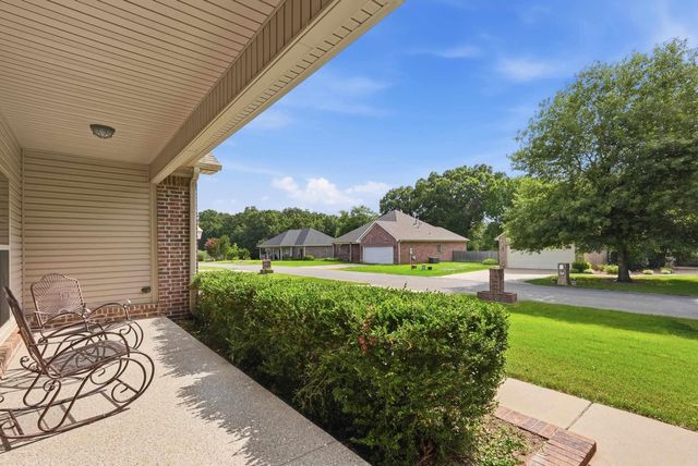 31 Bowling Ln, Conway, AR 72032