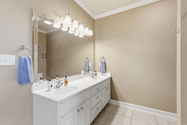 31 Bowling Ln, Conway, AR 72032