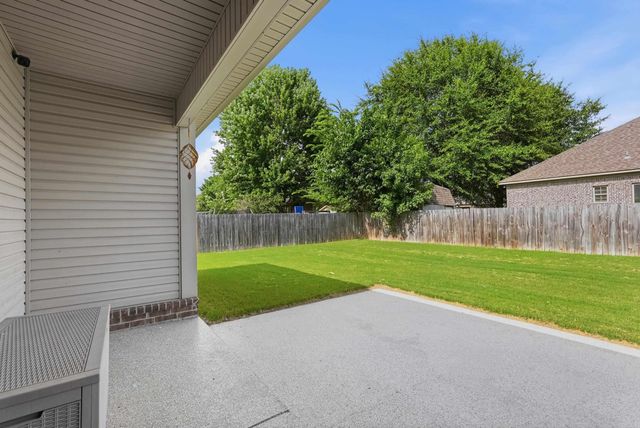 31 Bowling Ln, Conway, AR 72032