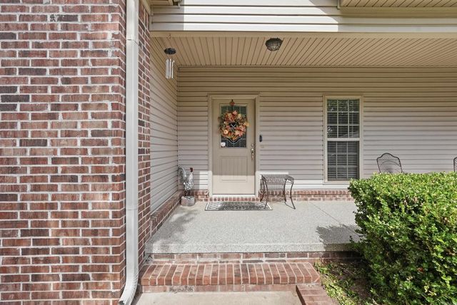 31 Bowling Ln, Conway, AR 72032