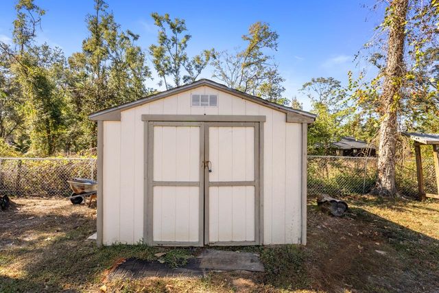 8323 Summerdale Lane, Tallahassee, FL 32311