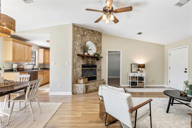 8323 Summerdale Lane, Tallahassee, FL 32311