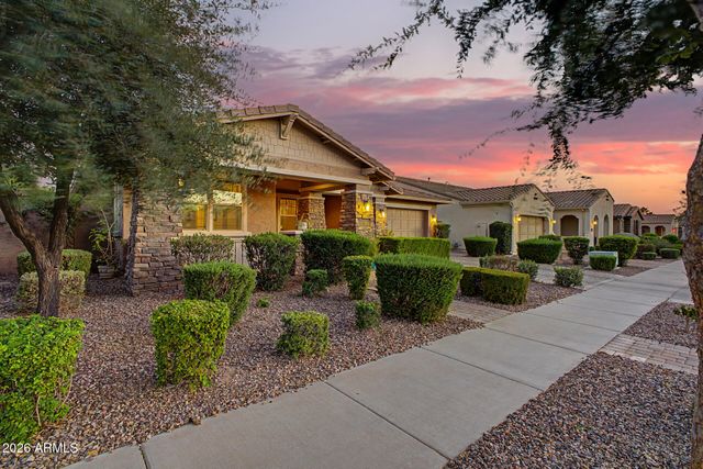 10561 E PIVITOL Avenue, Mesa, AZ 85212