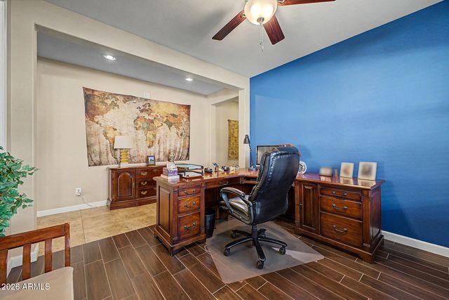 10561 E PIVITOL Avenue, Mesa, AZ 85212