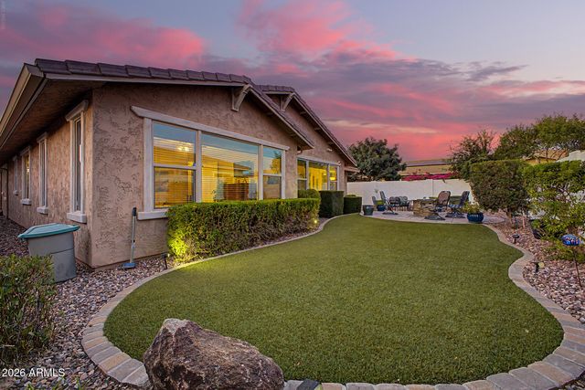 10561 E PIVITOL Avenue, Mesa, AZ 85212