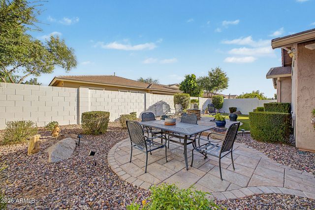 10561 E PIVITOL Avenue, Mesa, AZ 85212