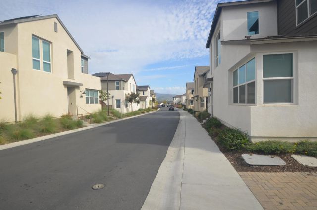 1681 Whitmore Loop, Chula Vista, CA 91913