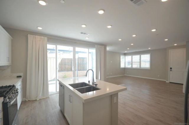 1681 Whitmore Loop, Chula Vista, CA 91913