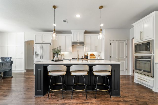 752 Sandbox Drive, Little Elm, TX 76227