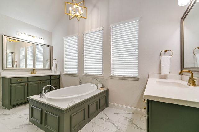 752 Sandbox Drive, Little Elm, TX 76227