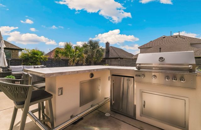 752 Sandbox Drive, Little Elm, TX 76227