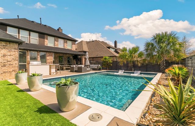 752 Sandbox Drive, Little Elm, TX 76227