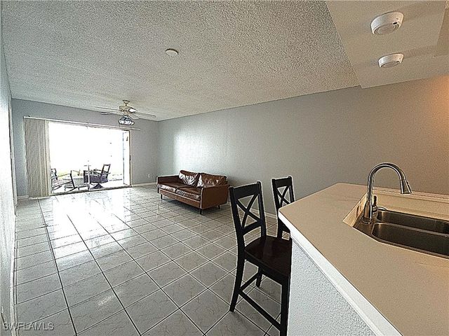 161 Wading Bird CIR L101, Naples, FL 34110