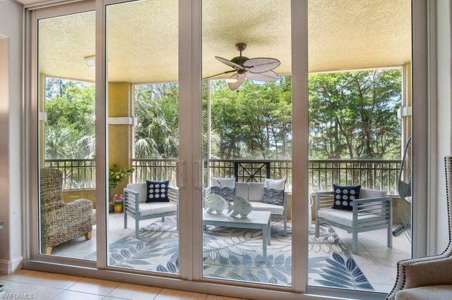 2728 Tiburon BLVD E A-203, Naples, FL 34109