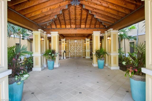 2728 Tiburon BLVD E A-203, Naples, FL 34109