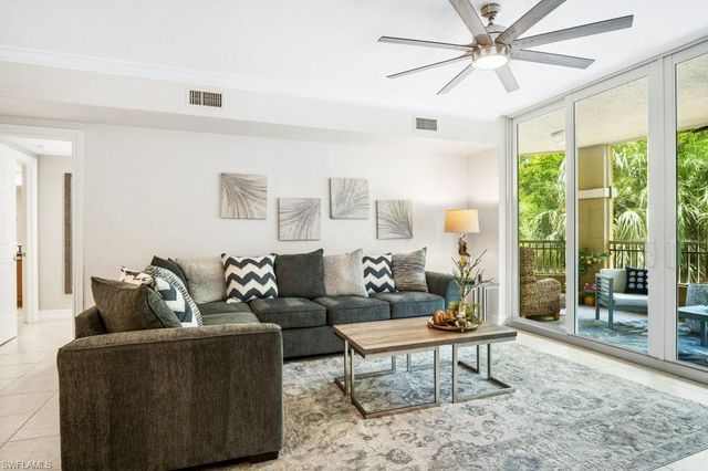 2728 Tiburon BLVD E A-203, Naples, FL 34109