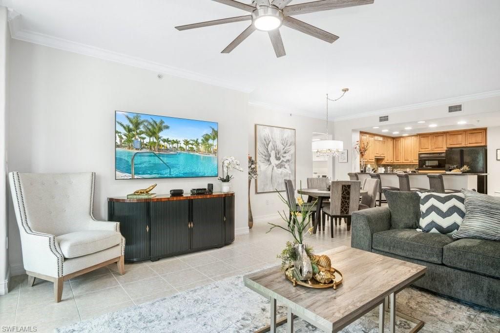 2728 Tiburon BLVD E A-203, Naples, FL 34109