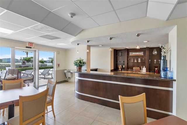 2100 S Ocean Drive 15A, Fort Lauderdale, FL 33316