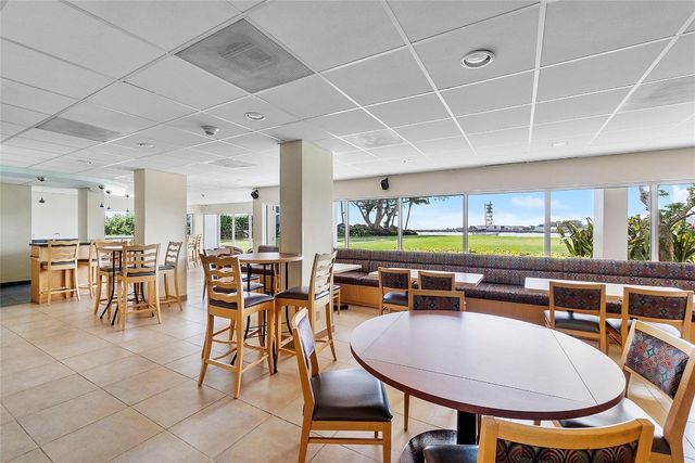 2100 S Ocean Drive 15A, Fort Lauderdale, FL 33316