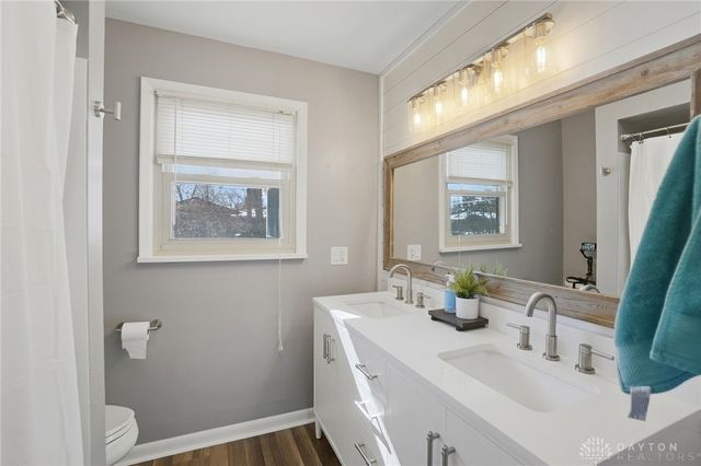 1040 Grove Hill Drive, Beavercreek, OH 45434