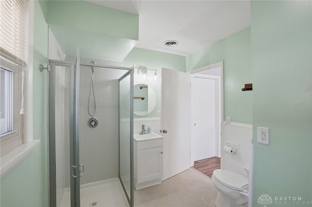 1040 Grove Hill Drive, Beavercreek, OH 45434