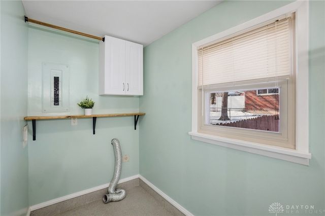 1040 Grove Hill Drive, Beavercreek, OH 45434