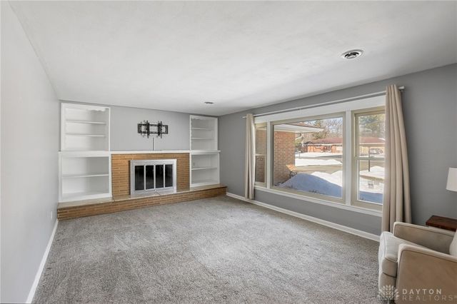 1040 Grove Hill Drive, Beavercreek, OH 45434