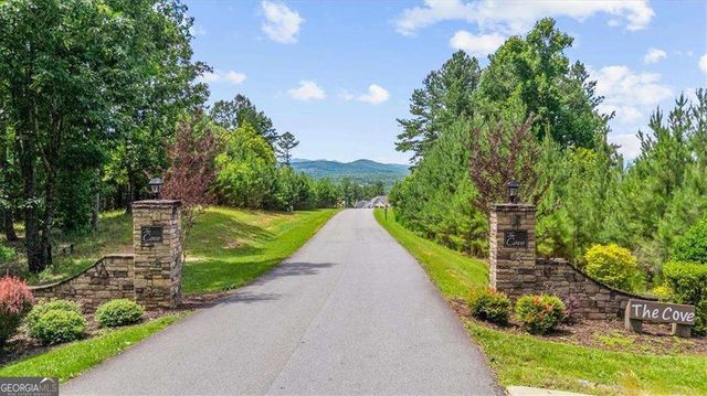 276 Ridge Pointe Way, Blairsville, GA 30512