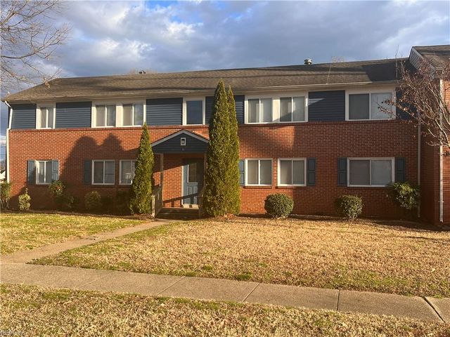 8 Pollux Cir E Apt 1, Portsmouth, VA 23701