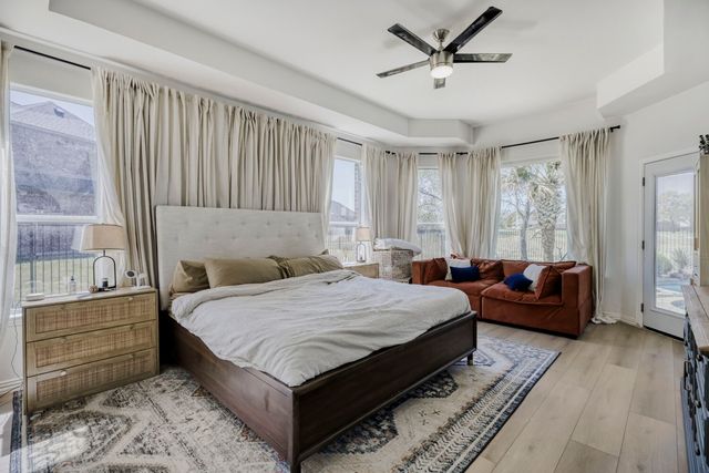 9709 Fairway Vista Drive, Rowlett, TX 75089