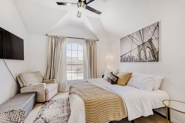 9709 Fairway Vista Drive, Rowlett, TX 75089