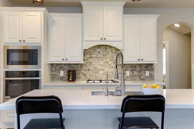 6728 Llano Stage TRL, Austin, TX 78738