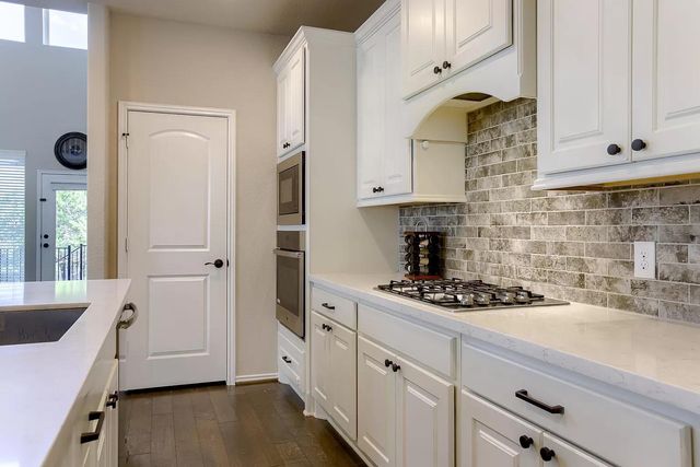 6728 Llano Stage TRL, Austin, TX 78738